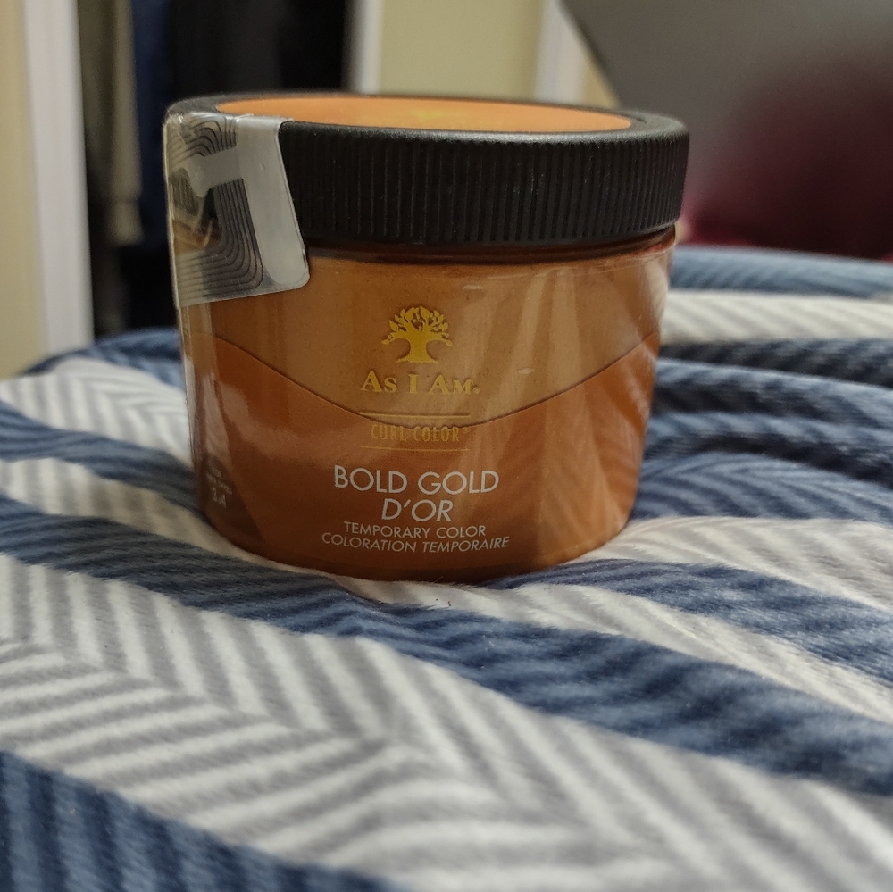 Bold Gold Temporary Hair Color